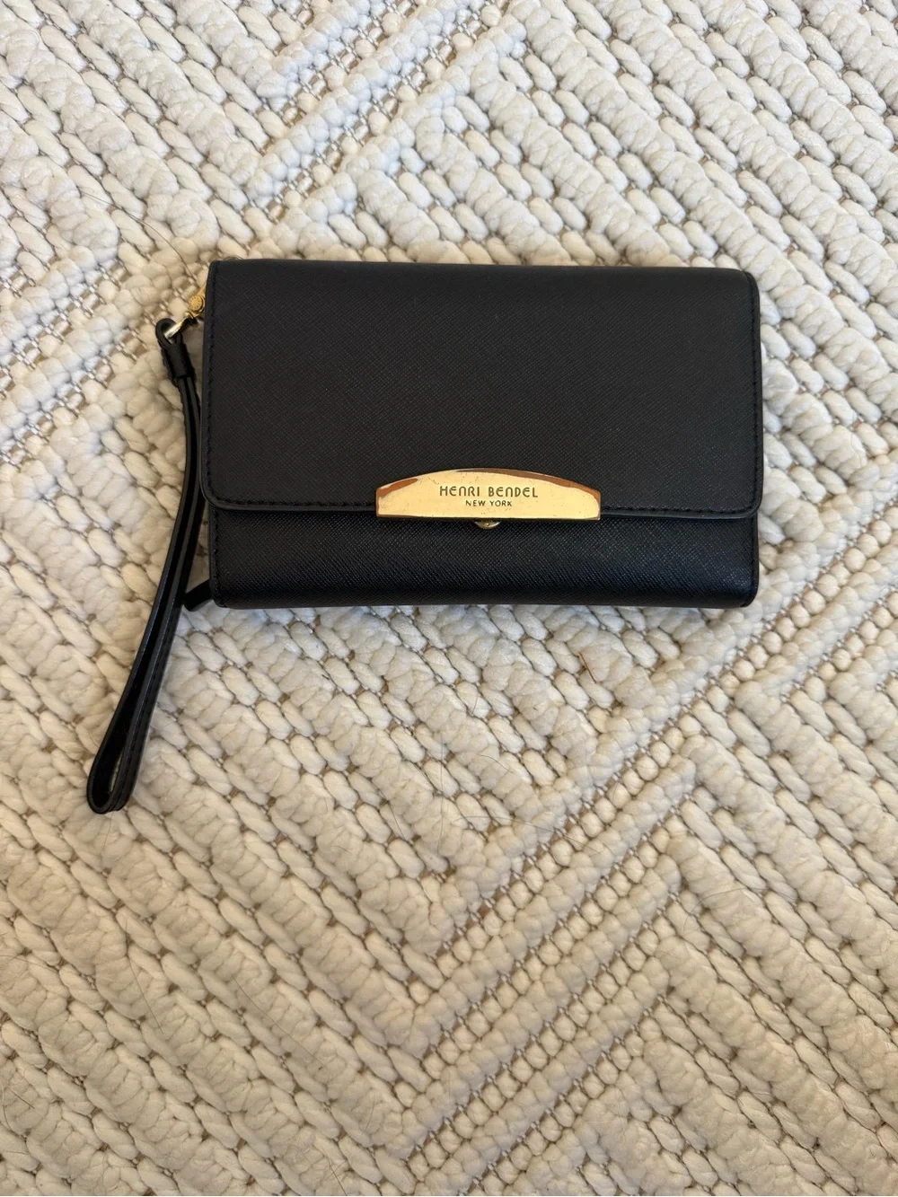 henri bendel Black Leather Wristlet Clutch with Gold Plaque - Picture 1 of 4